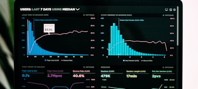 数据可视化大屏展示复杂的体育赛事实时统计数据与图表
